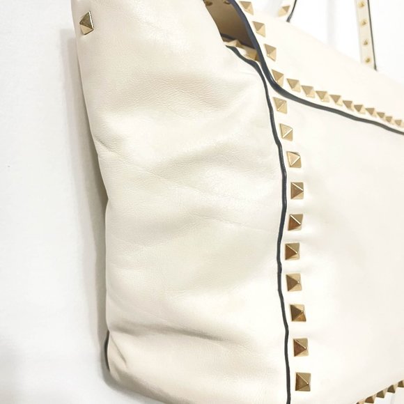 Valentino Rockstud Tote - Picture 12 of 16